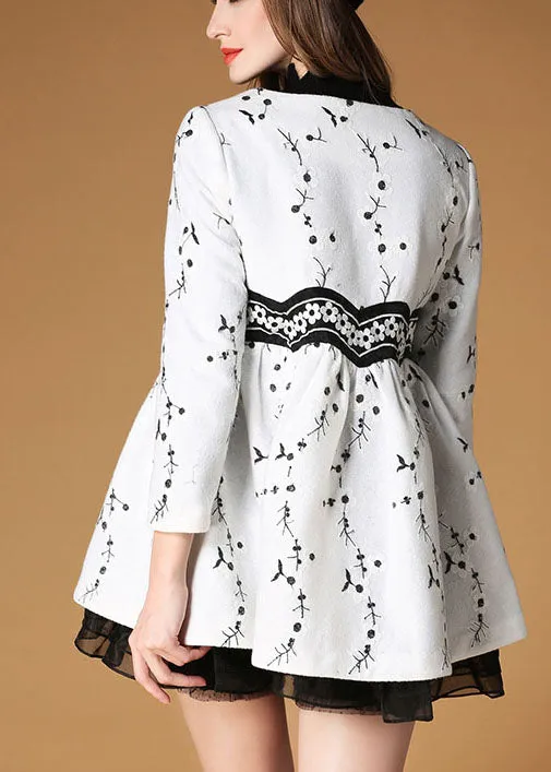 Elegant White Embroideried Patchwork Print Fall Woolen Coats