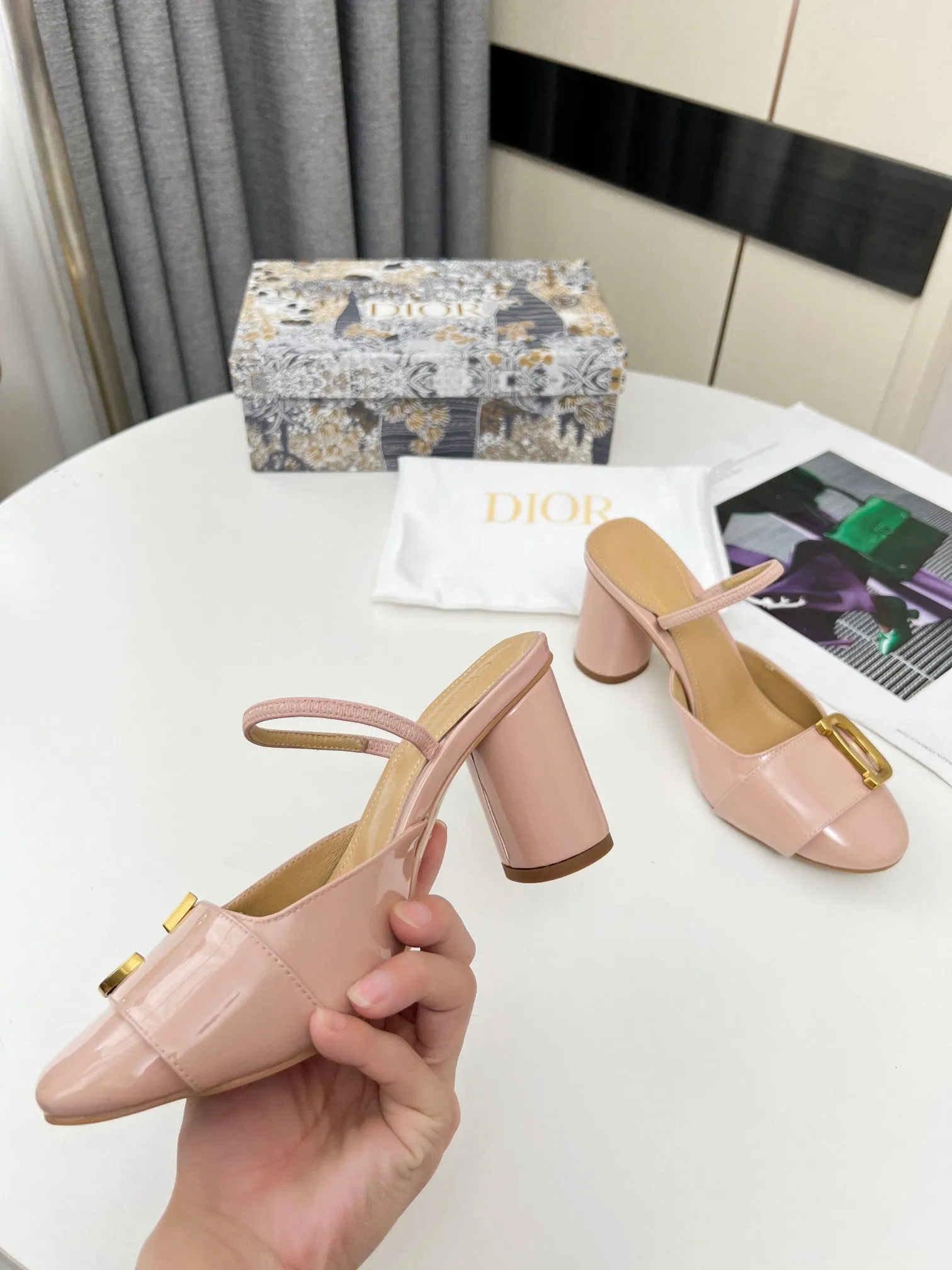 High Quality DIR HIGH HEELS 002