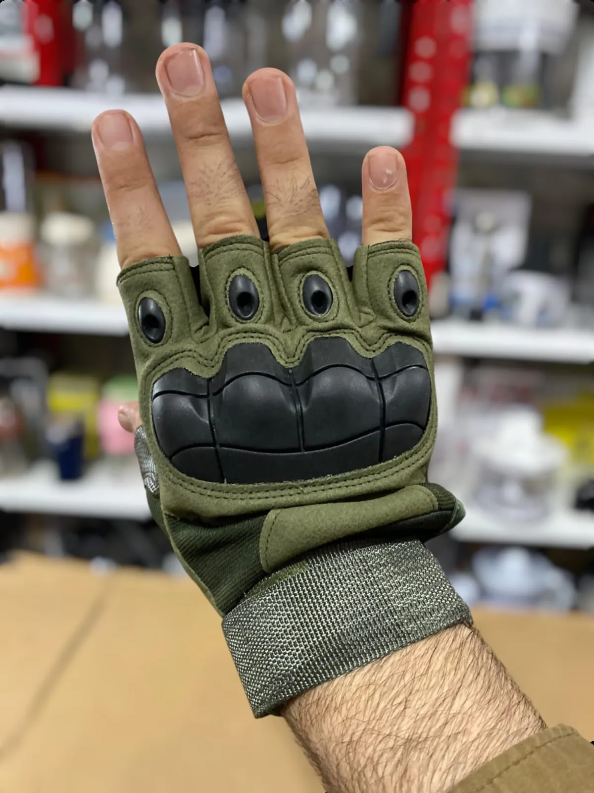 Imported Hand Gloves