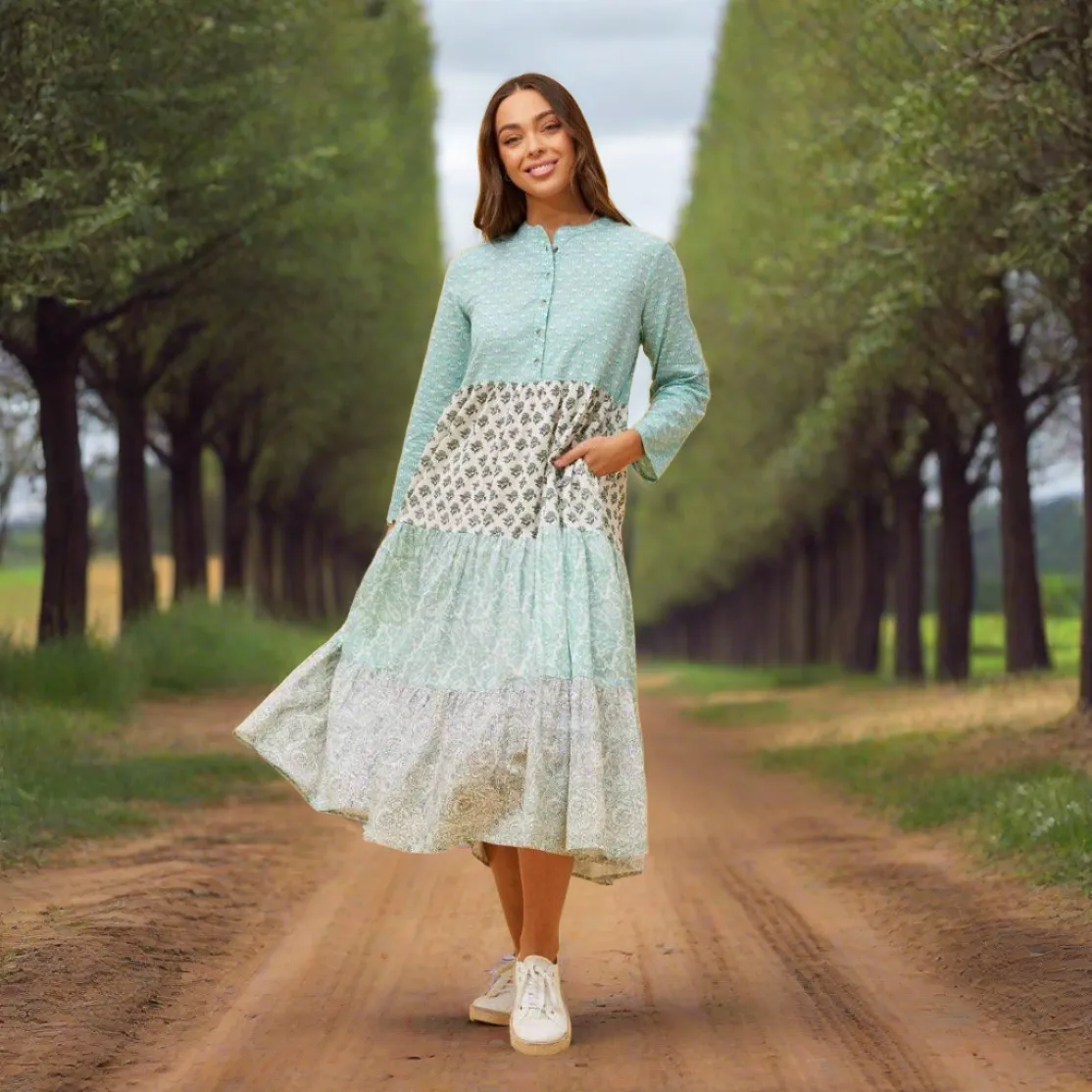 Long Sleeve Printed Tiered Dress - Mint