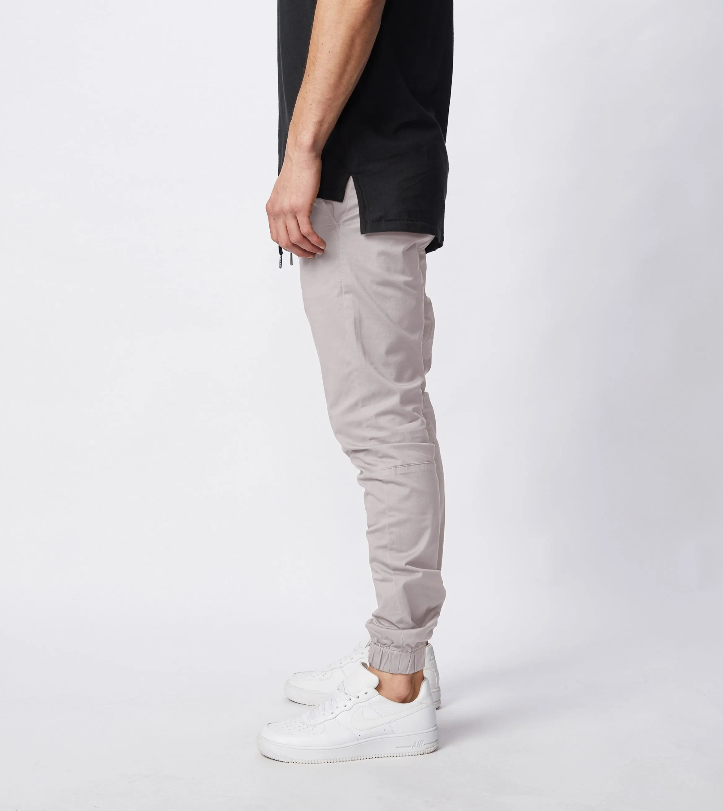 Sureshot Lightweight Jogger Flint Grey