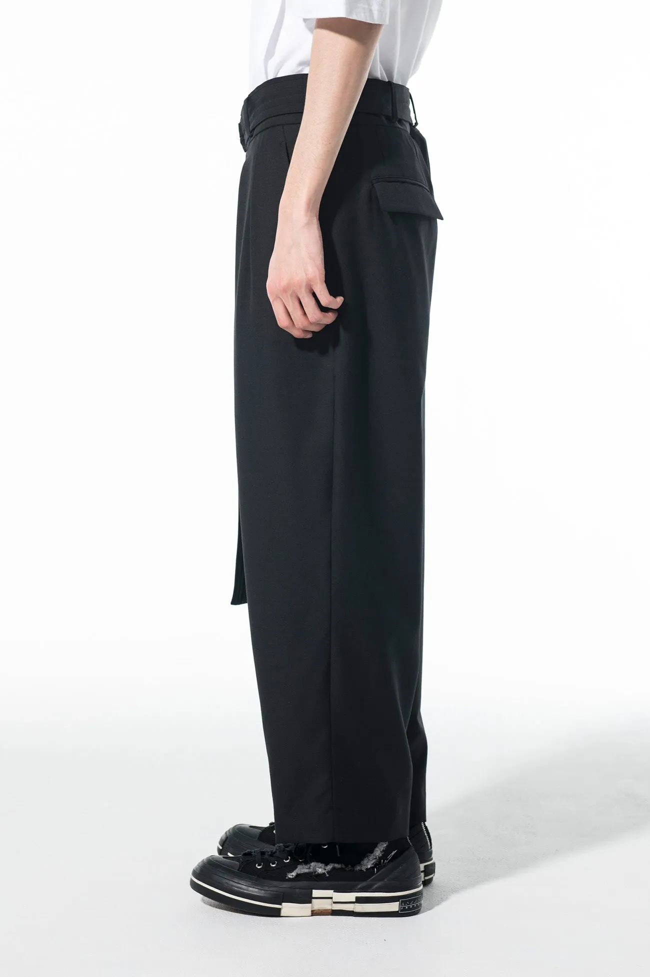 T/W GABARDINE 2-TUCK TAPERED BELT PANTS